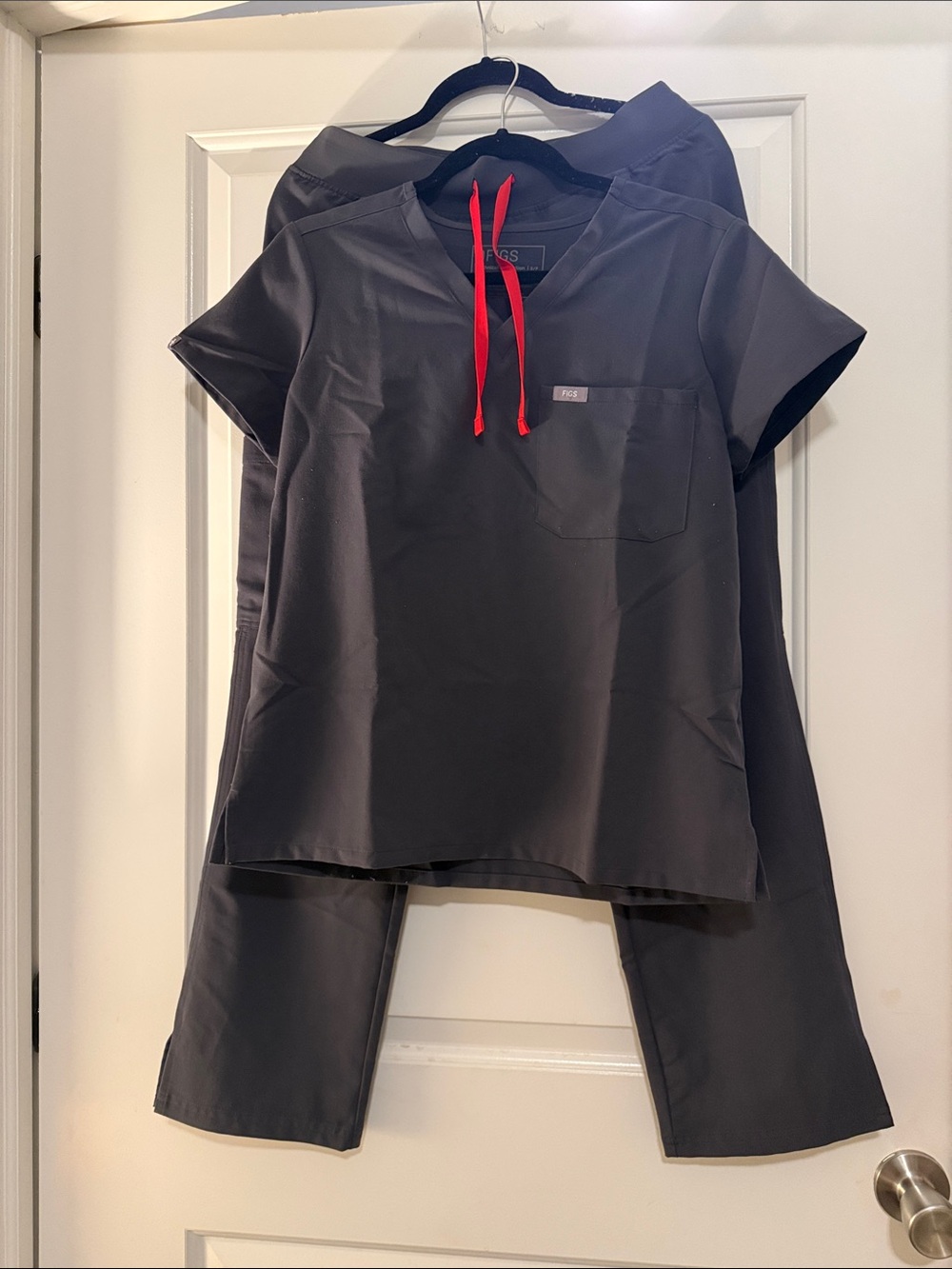 Figs Charcoal Short Sleeve Top with Red Drawstrings